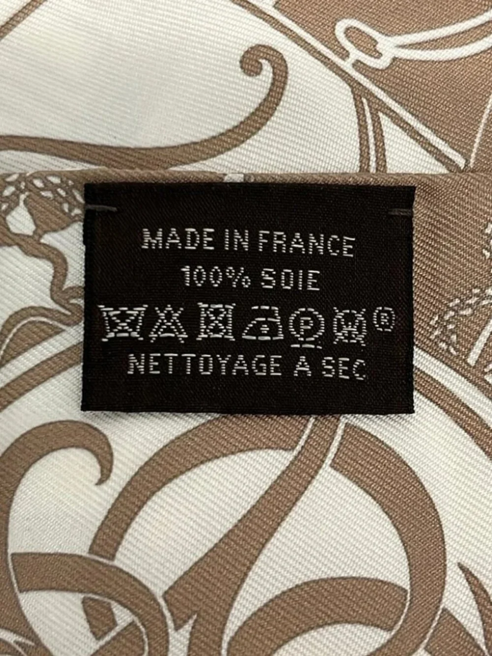 Hermes accessories	none note	